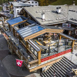 Schmuggler-Alm in Samnaun: Bar, Restaurant & mehr Schmuggler-Alm in Samnaun: Bar, Restaurant & mehr