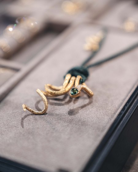 Zollfrei Einkaufen in Samnaun im Duty-Free-Paradies Zollfrei Einkaufen in Samnaun im Duty-Free-Paradies