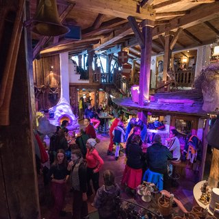 Schmuggler-Alm in Samnaun: Bar, Restaurant & mehr Schmuggler-Alm in Samnaun: Bar, Restaurant & mehr